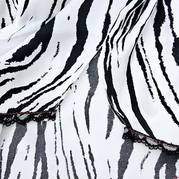 Secret Treasures Wmns 2-piece Zebra Print Lingerie Shorts And Tank Top 2XL NWOT - Picture 11 of 14